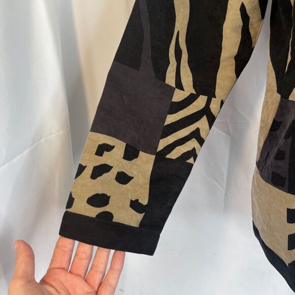 Denim & Co Animal Print Patchwork Full Zip Bold Artsy Abstract Jacket Size Small - Picture 3 of 8